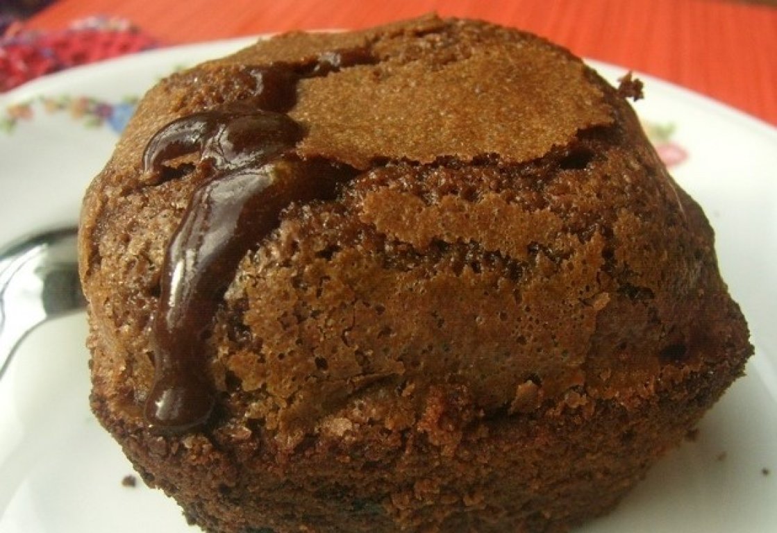 lava-cake-6c057e4f84dd5c7a7801e7e08c3f4f53-view-l
