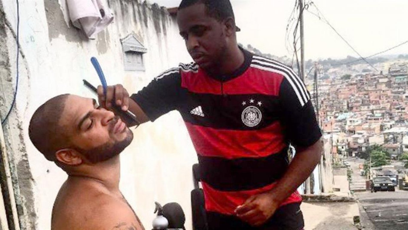 adriano1