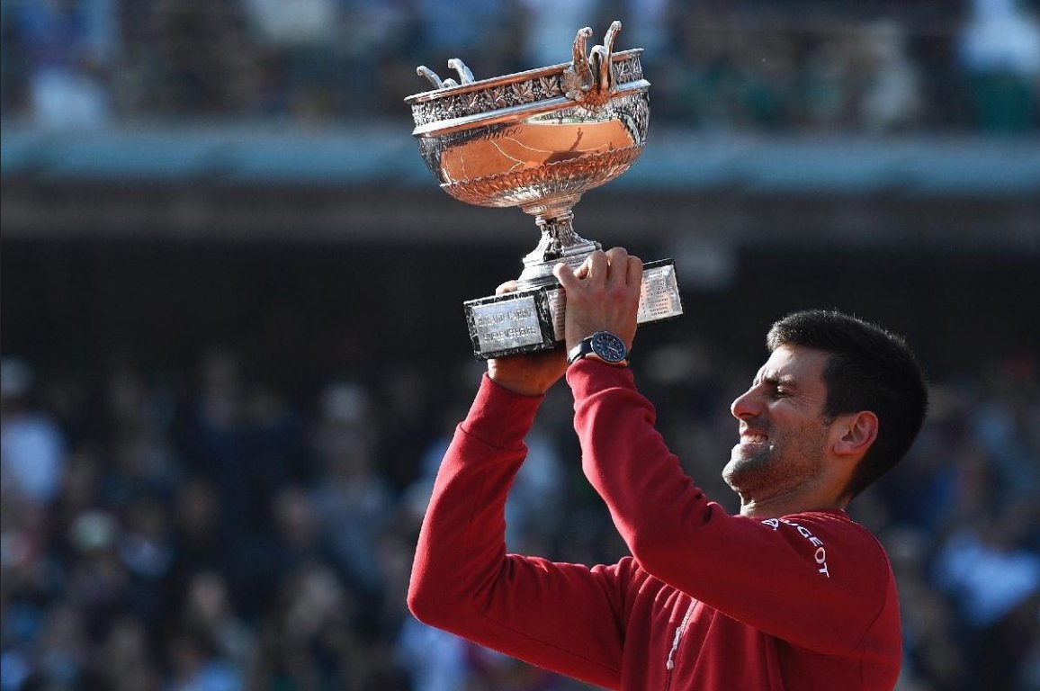 novak-djokovic-french-open-roland-garros-2016-seiko-astron-gps-solar-dual-time-novak-djokovic-limited-edition-1