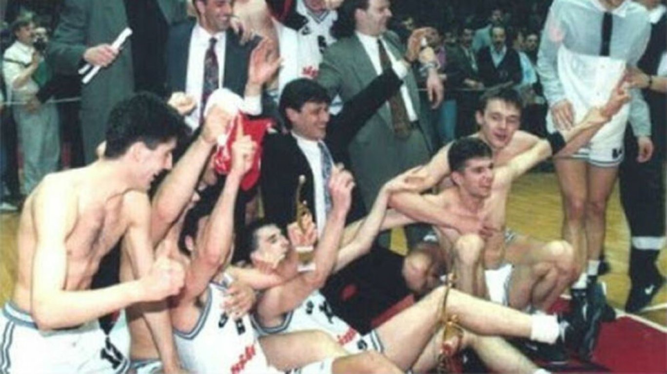 2532579-6585892-partizan92jpg-ff